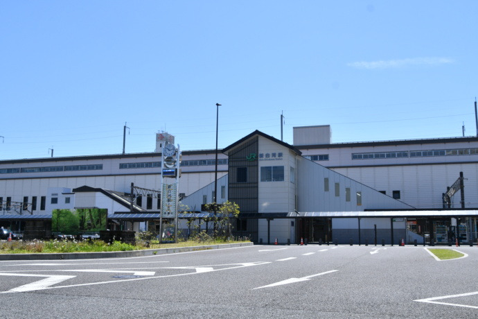 日本で唯一、新幹線が止まる村