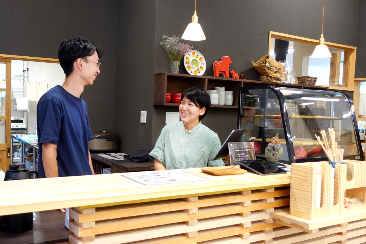 茶圓秀介さん、茶圓いずみさん