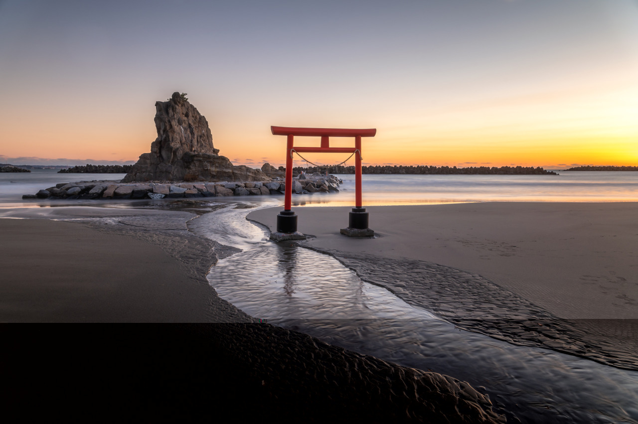 初日の出スポットとして人気の勿来海岸